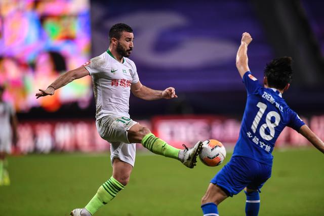 国王与马刺交易 搭次轮+现金送走场均7分侧翼